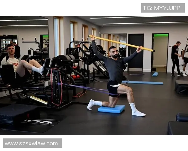 足球明星如何制定科学训练计划提升竞技水平与身体素质 足球明星如何制定科学训练计划提升竞技水平与身体素质